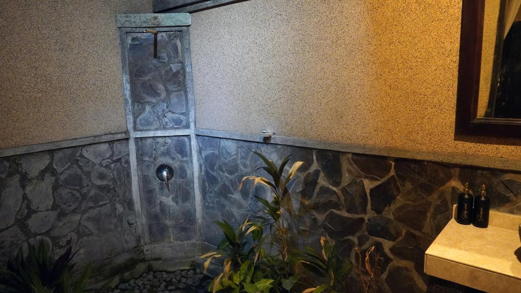 Oma In Pemuteran Bali Lägenhet Exteriör bild