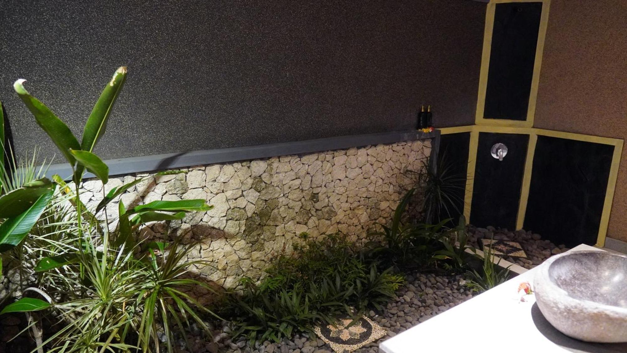 Oma In Pemuteran Bali Lägenhet Exteriör bild